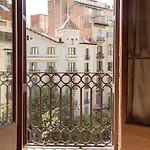 Apartment Gaudi 1 Barcelona