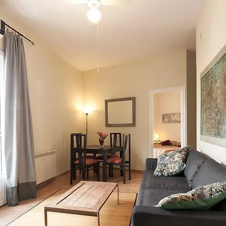 Gaudi 1 Apartment Barcelona