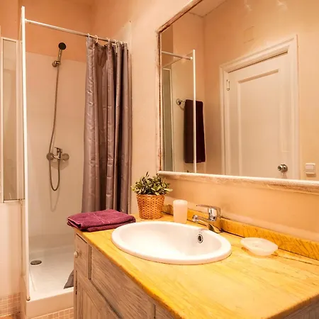 Gaudi 9 Apartament